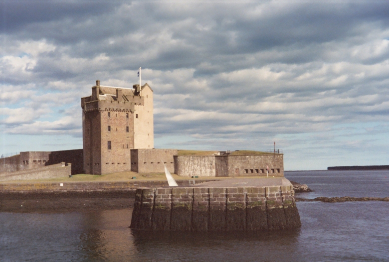Broughty_Castle_(2)